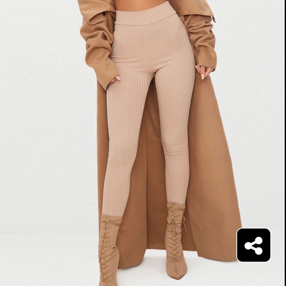 🤎 Pretty Little Thing Ribbed Leggings 🤎 - Picture 2 of 4